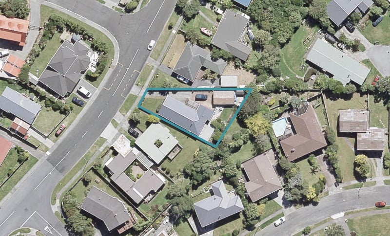 308 Maungaraki Road, Maungaraki, Lower Hutt - Carousel 1
