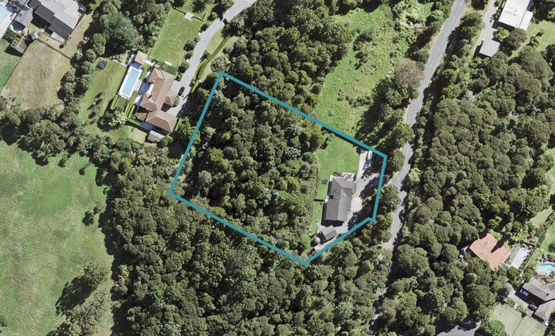 103 Carter Road, Oratia, Auckland - Carousel 1