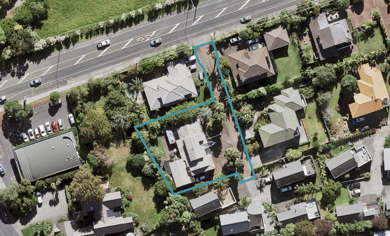 121 Hobsonville Road, West Harbour, Auckland - Carousel 1