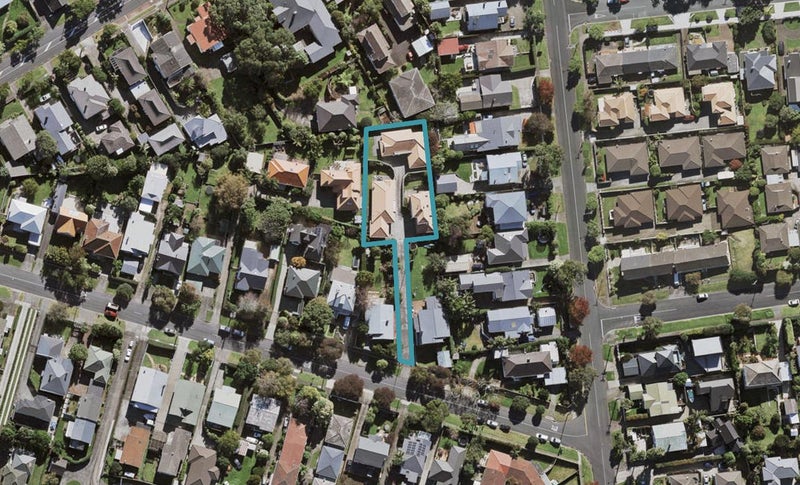 22C Clarke Road, Onehunga, Auckland - Carousel 1