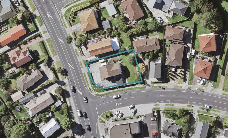 179 Bradbury Road, Highland Park, Auckland - Carousel 1