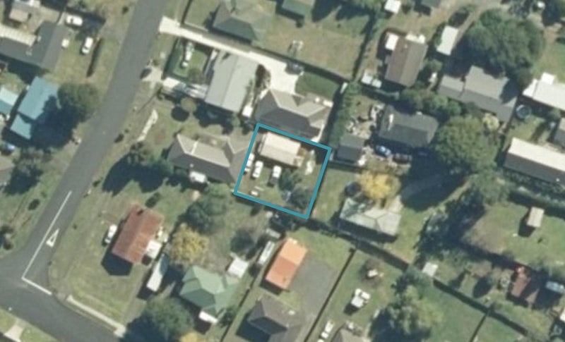 13A Booth Crescent, Tuakau, Tuakau - Carousel 1