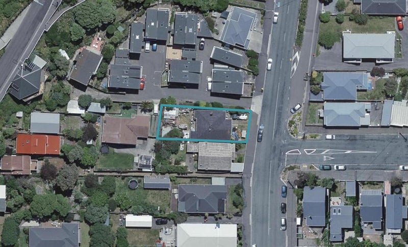142 Queens Drive, Lyall Bay, Wellington - Carousel 1
