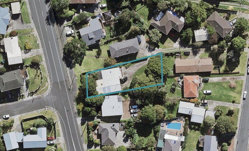 80 Chivalry Road, Glenfield, Auckland - Carousel 1