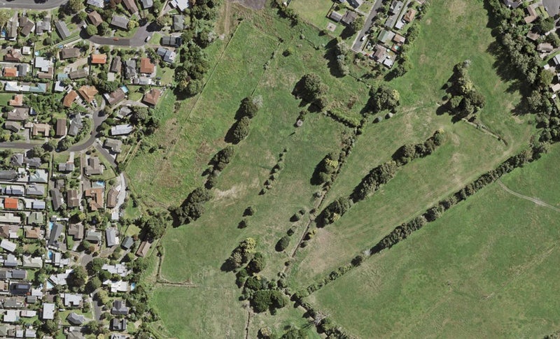 22 Stableford Crescent, Ōpaheke, Papakura - Carousel 1