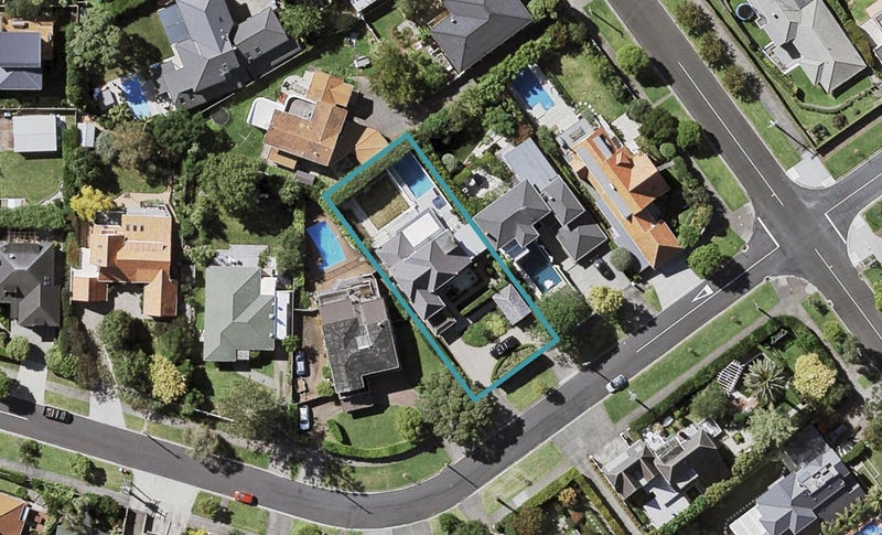 10 Palmer Crescent, Mission Bay, Auckland - Carousel 1