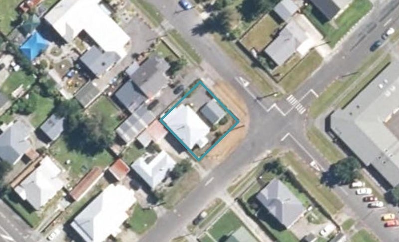 32 Sturge Street, Cobden, Greymouth - Carousel 1