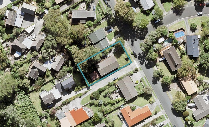 30 Waiau Street, Torbay, Auckland - Carousel 1