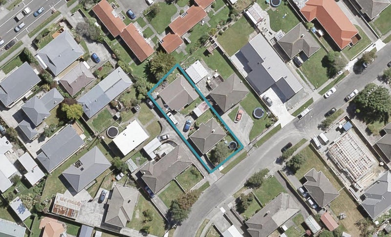 2/13 Atiawa Crescent, Waiwhetū, Lower Hutt - Carousel 1