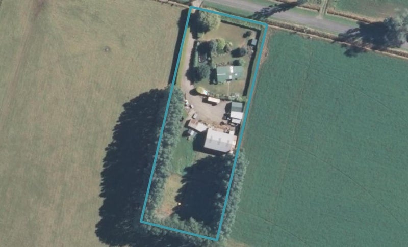 46 Beach Road, Timaru - Carousel 1