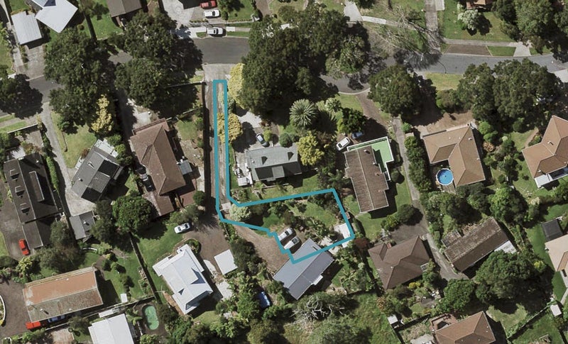 21B Derrimore Heights, Clover Park, Auckland - Carousel 1