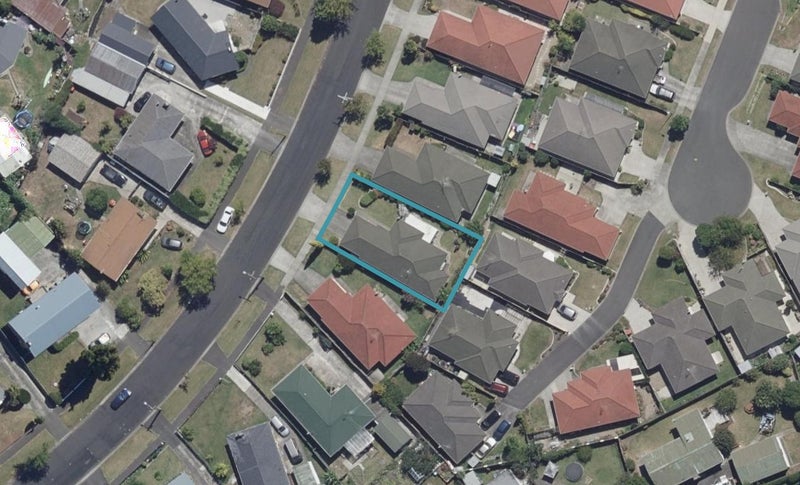83 Mount View Road, Melville, Hamilton - Carousel 1
