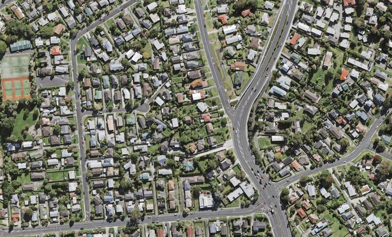 2/4 James Street, Bayview, Auckland - Carousel 1