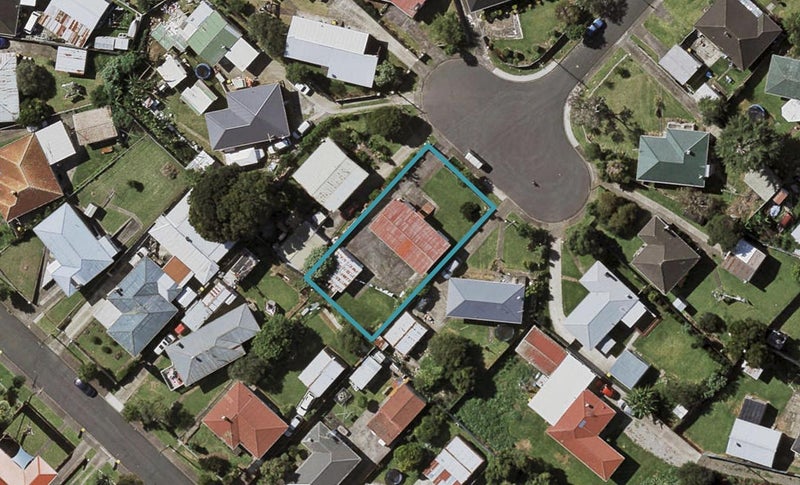 12 Terry Place, Otara, Auckland - Carousel 1