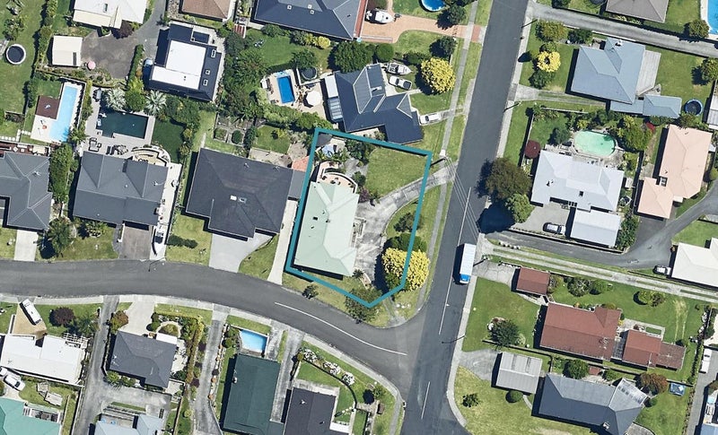 55 Goods Road, Otumoetai, Tauranga - Carousel 1
