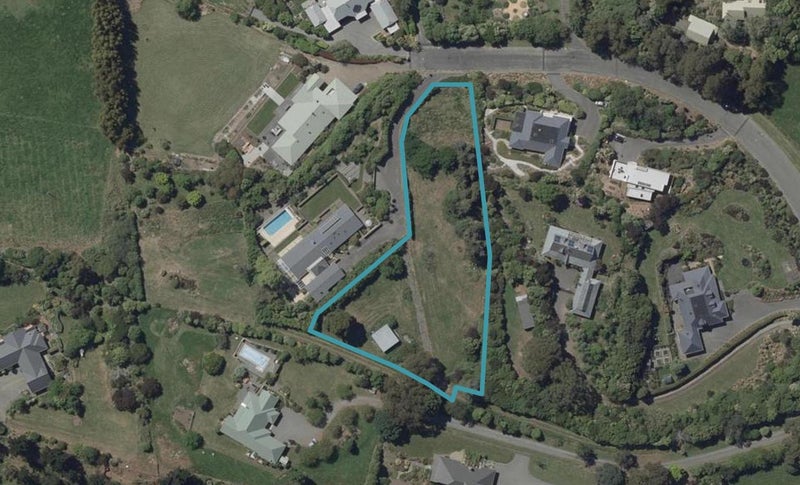 19 Hyndhope Road, Kennedys Bush, Christchurch - Carousel 1