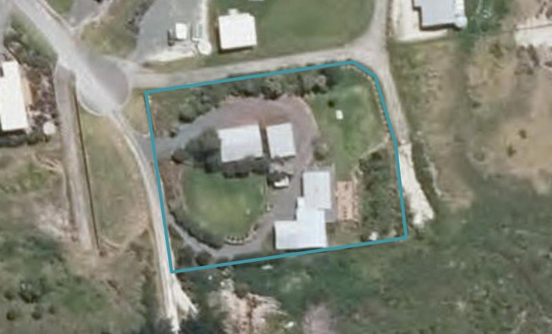 15 Emay Crescent, Pahi, Paparoa - Carousel 1