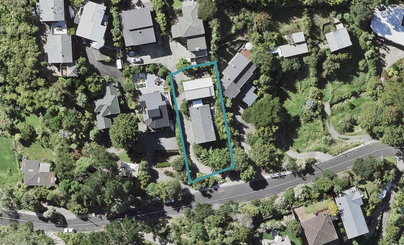 90 Braemar Road, Castor Bay, Auckland - Carousel 1