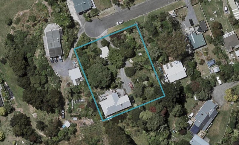 25 Toroa Road, Otaihanga, Paraparaumu - Carousel 1