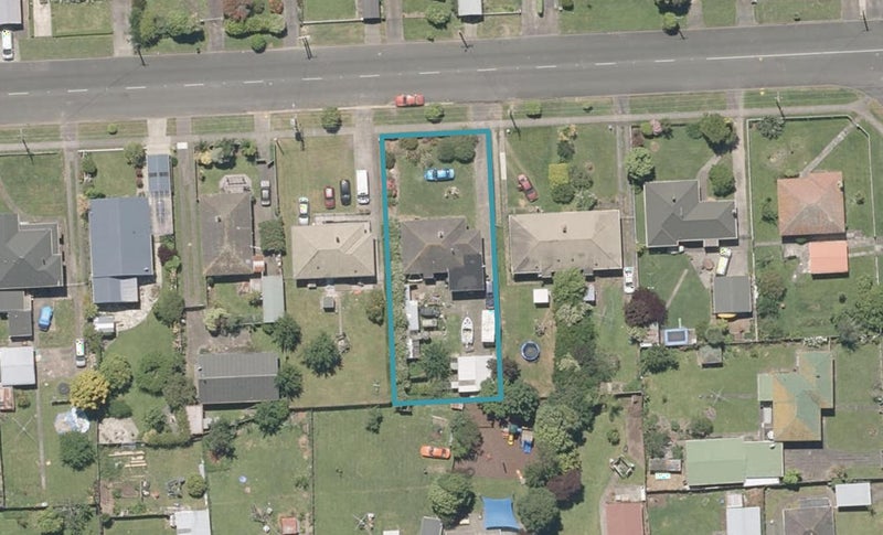 20 Wakefield Street, Whanganui East, Whanganui - Carousel 1