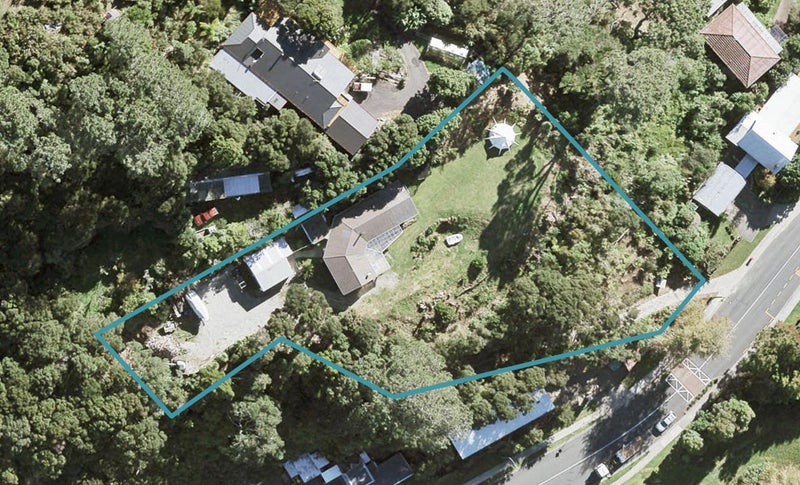 126 Ferry Road, Arkles Bay, Whangaparaoa - Carousel 1