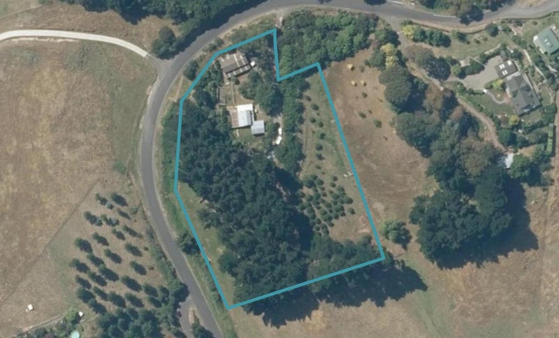 230 Poraiti Road, Poraiti, Napier - Carousel 1