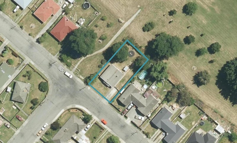 26 Henderson Street, Riversdale, Blenheim - Carousel 1