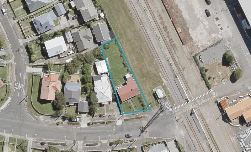 39 Elizabeth Street, Moera, Lower Hutt - Carousel 1