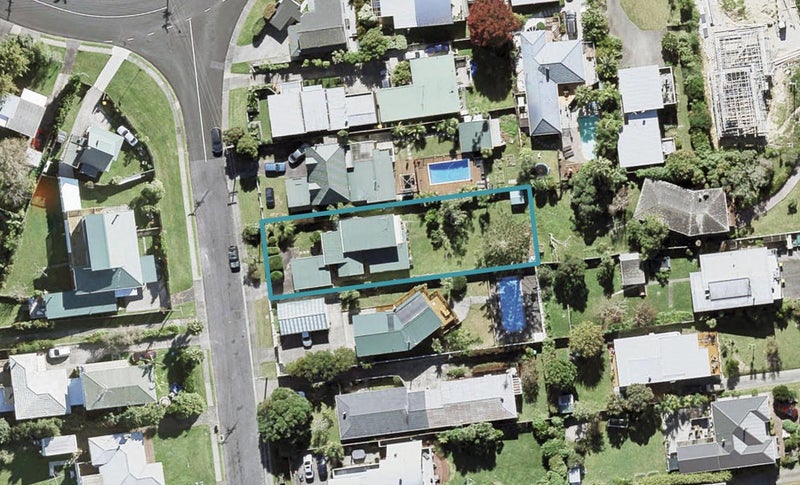6 Salem Place, Torbay, Auckland - Carousel 1