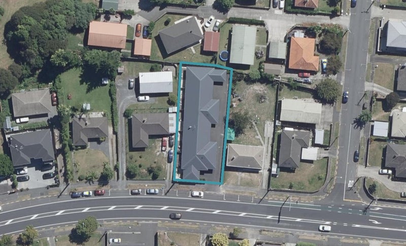 2/43 Lorne Street, Melville, Hamilton - Carousel 1