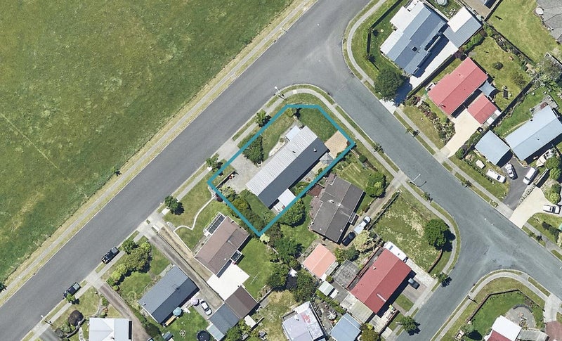 31 Owhatiura Drive, Lynmore, Rotorua - Carousel 1