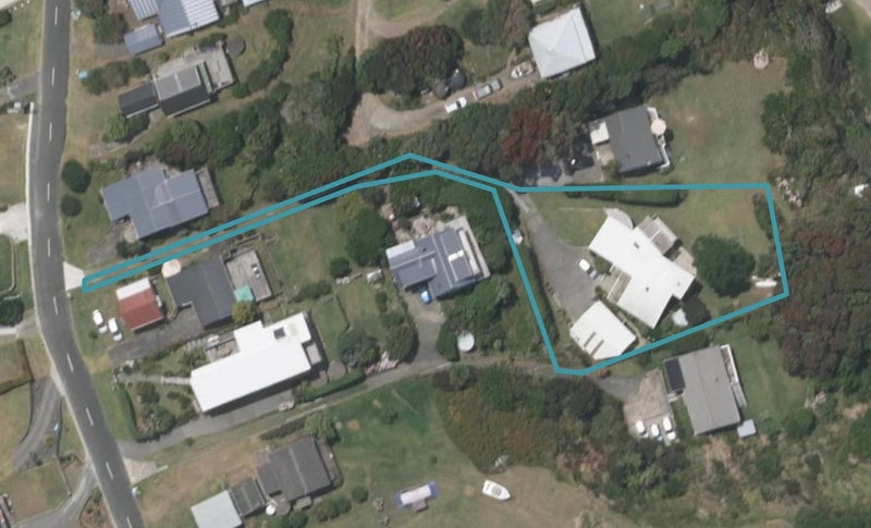 47 Eveline Street, Mangawhai Heads, Mangawhai - Carousel 1