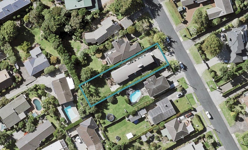 174 Bleakhouse Road, Mellons Bay, Auckland - Carousel 1