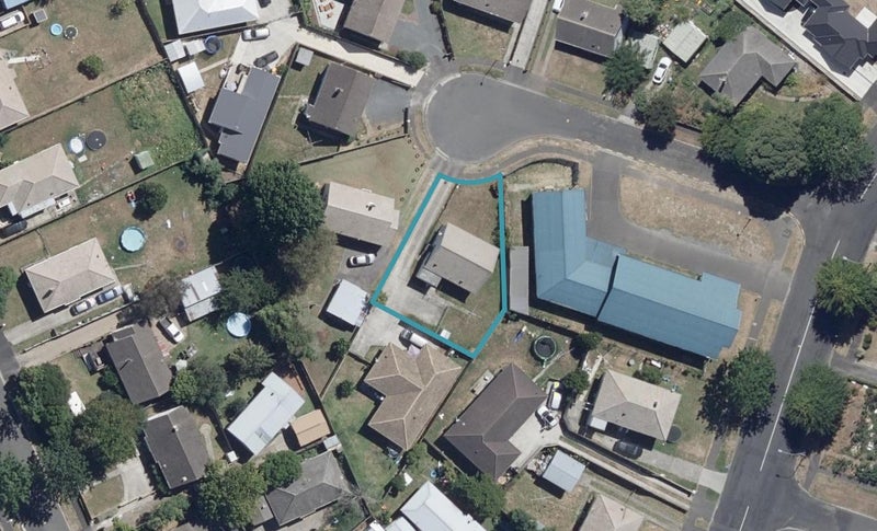 3 Hume Place, Fairfield, Hamilton - Carousel 1