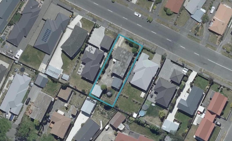 149 Queenspark Drive, Parklands, Christchurch - Carousel 1
