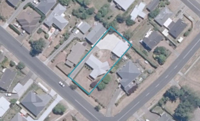 222 Tamamutu Street, Taupo - Carousel 1