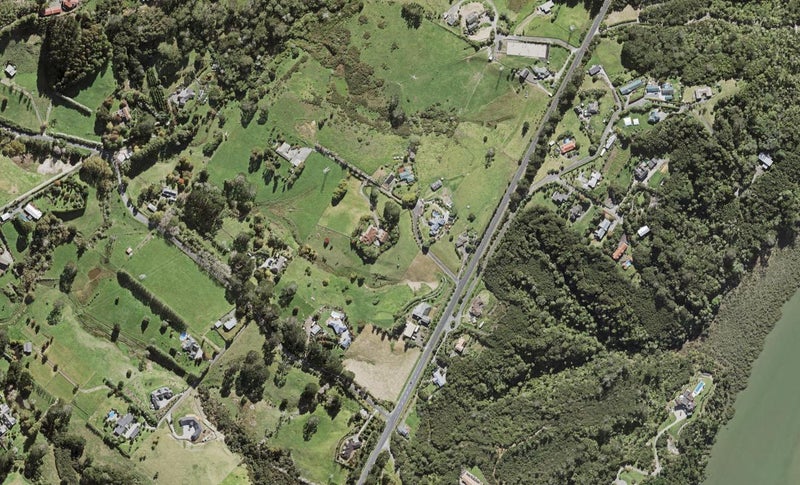 252 Paremoremo Road, Lucas Heights, Auckland - Carousel 1