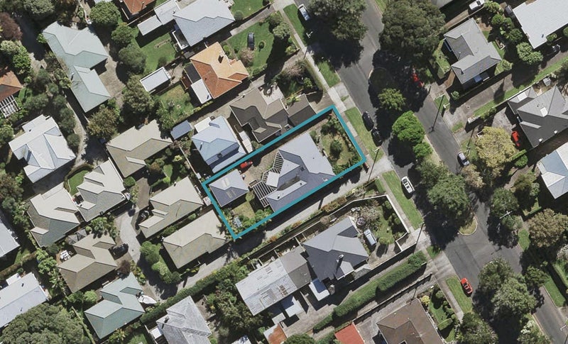 68 Moana Avenue, One Tree Hill, Auckland - Carousel 1