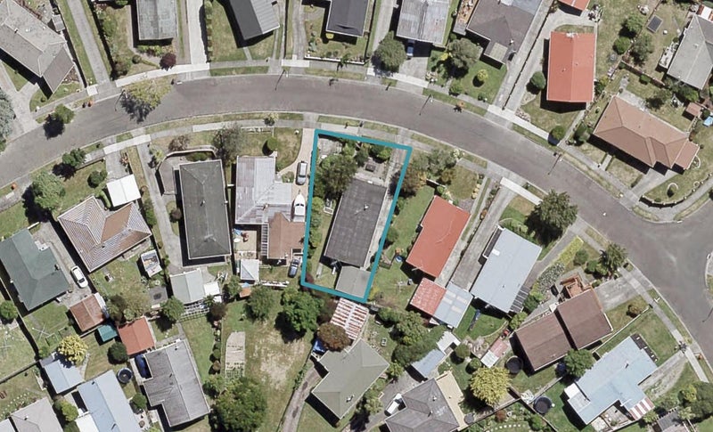 67 Pasadena Crescent, Totara Park, Upper Hutt - Carousel 1