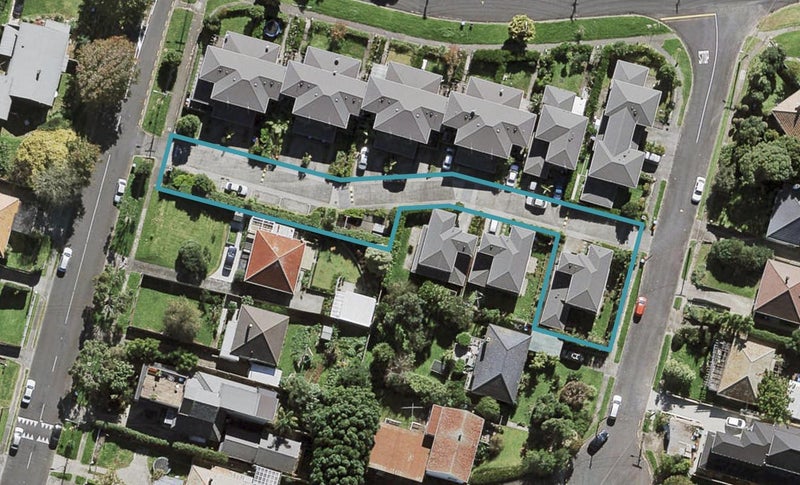 43A Hamon Avenue, Mount Roskill, Auckland - Carousel 1