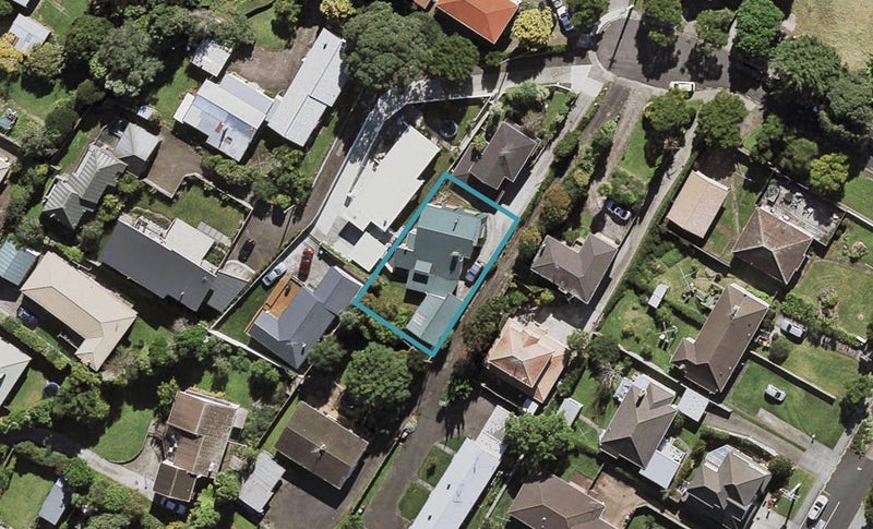 8 Wendell Place, Greenlane, Auckland - Carousel 1