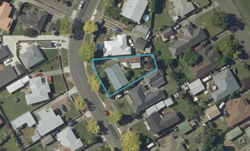 31 Birmingham Street, Takaro, Palmerston North - Carousel 1