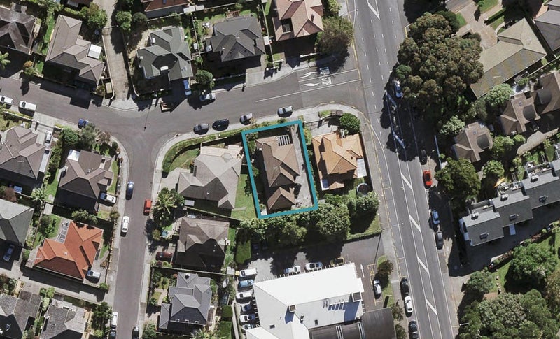 2A Goodland Street, Royal Oak, Auckland - Carousel 1