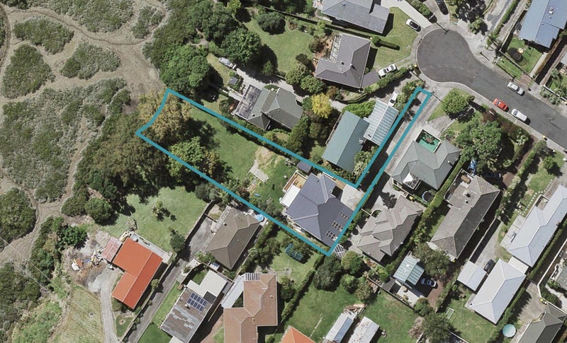 20 Spencer Terrace, Hauraki, Auckland - Carousel 1
