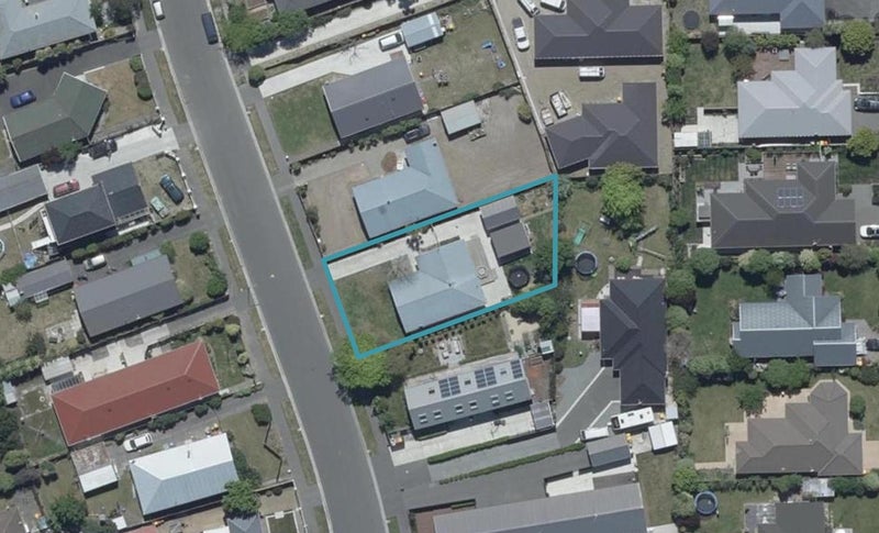 22 Lamorna Road, Parklands, Christchurch - Carousel 1
