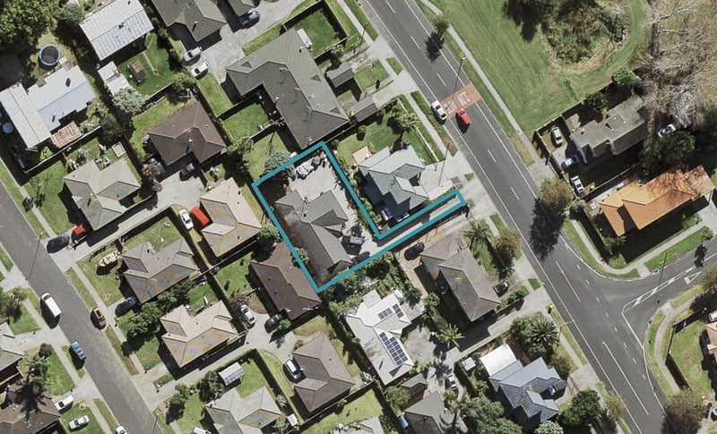 142 Gadsby Road, Favona, Auckland - Carousel 1