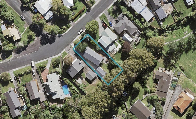 22 Mountbatten Avenue, Hillcrest, Auckland - Carousel 1