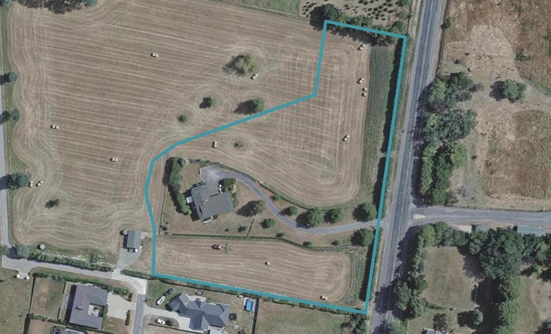 167A State Highway 2, Lansdowne, Masterton - Carousel 1