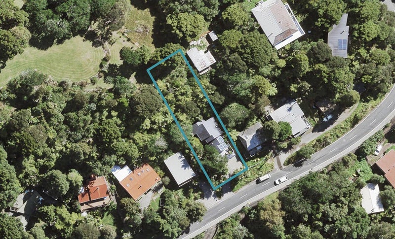 37 Laingholm Drive, Laingholm, Auckland - Carousel 1
