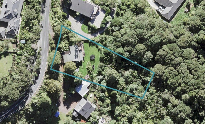 300 Forest Hill Road, Waiatarua, Auckland - Carousel 1